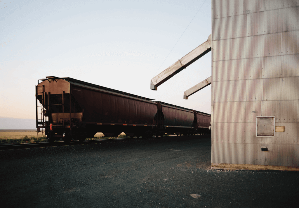 Modal ferroviário e sua importância para o escoamento logístico