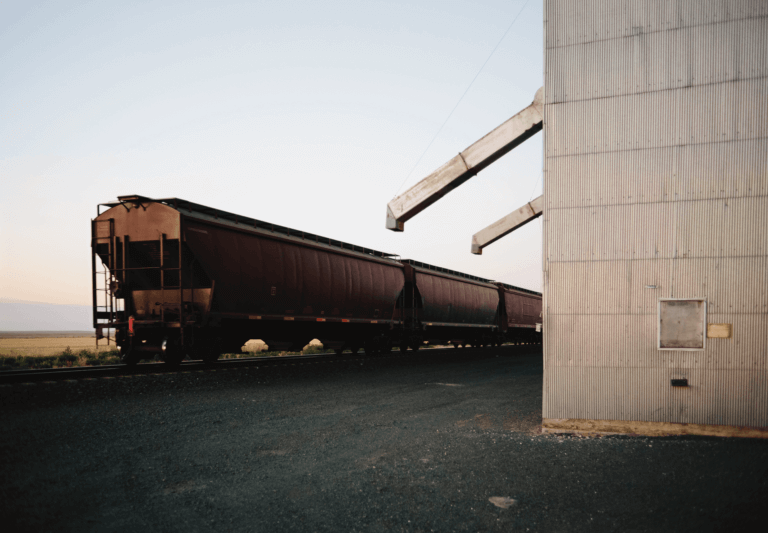 Modal ferroviário e sua importância para o escoamento logístico